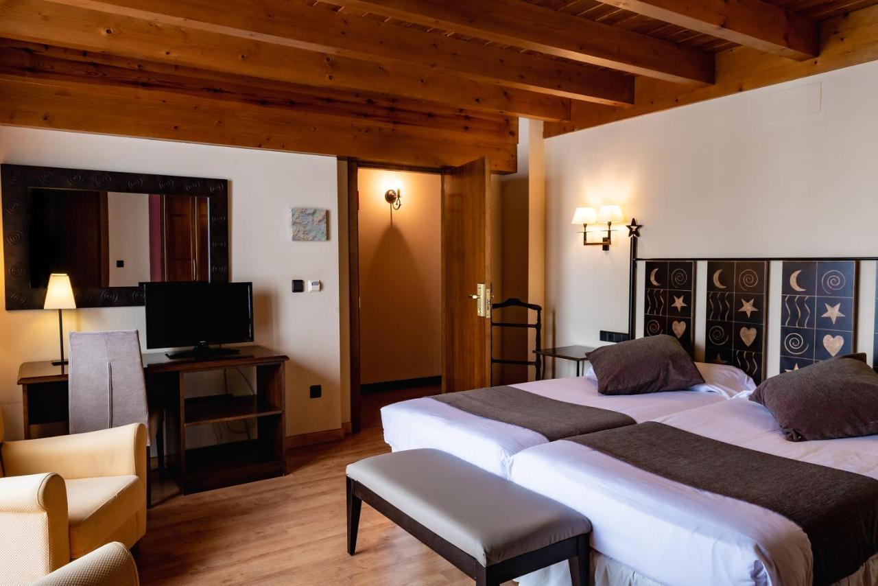 Hotel Valle De Izas Sallent de Gállego Extérieur photo