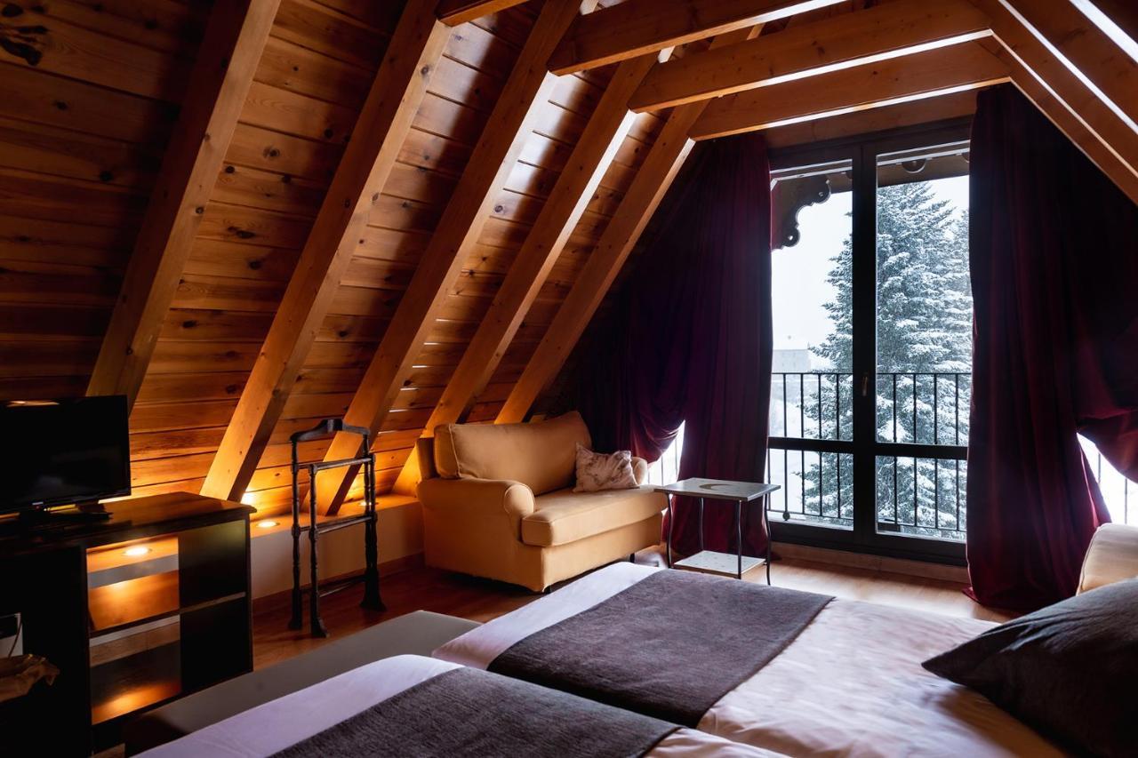 Hotel Valle De Izas Sallent de Gállego Extérieur photo