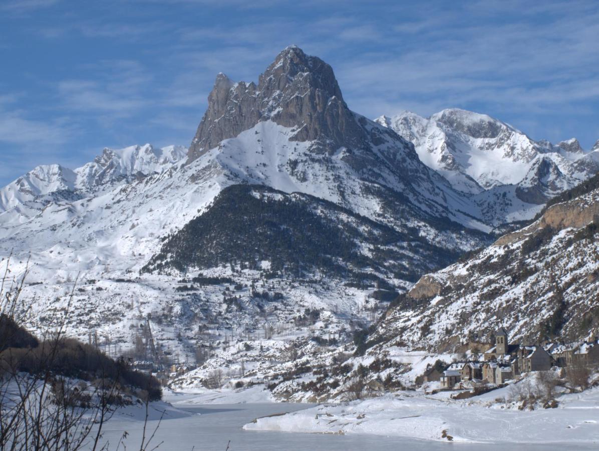Hotel Valle De Izas Sallent de Gállego Extérieur photo